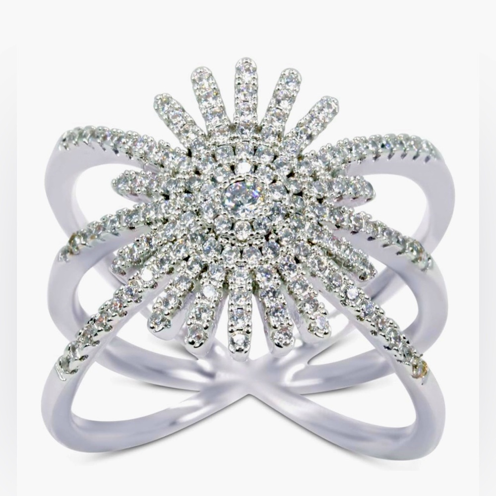 Rare Neiman Marcus 18KT white dip White sapphire sunburst ring 7